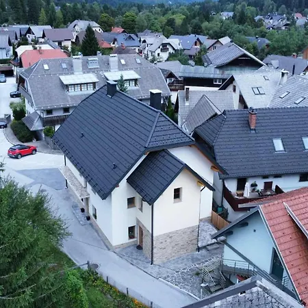 Апартаменты Alpska Roza *